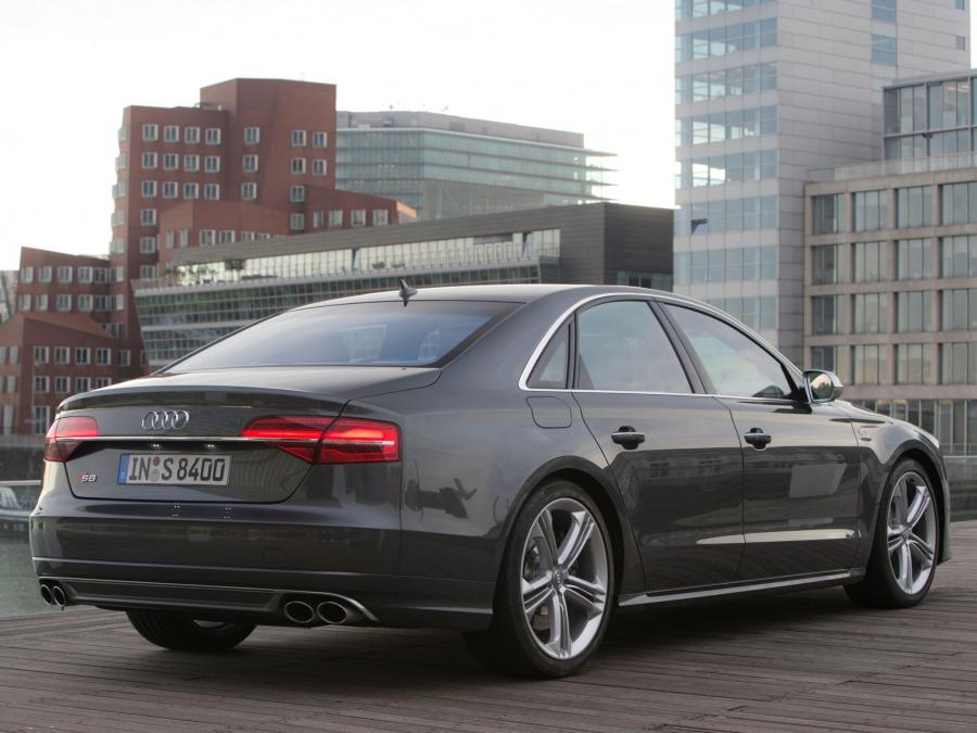 Audi S8 (D4) 2013 года  (WW) (фото 16 из 38)